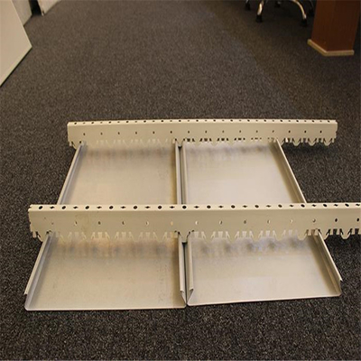 주유소 방풍 알루미늄 Ｓ 스트립 실링 타일을 위한 알루미늄 금속판 천장