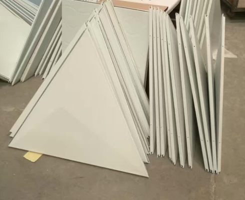 Aluminum Alloy Metal Triangular Clip In Ceiling For Metro Station