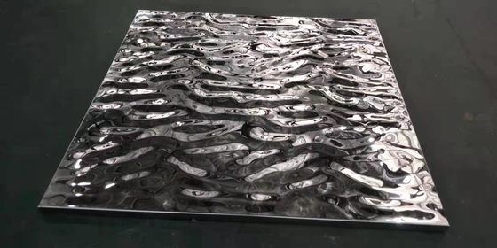 30 밀리미터 알루미늄 금속 천장 아연도강 물 잔물결 훅 단자 천장 600*1320mm