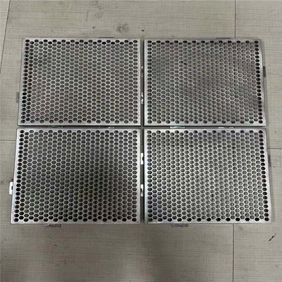빌딩을 다른 금속을 입히기 위한 600X600mm 6 각형 퍼포레이티드 금속 정면 알루미늄 판넬